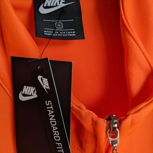 Swoosh plus size Nike zip up jacket